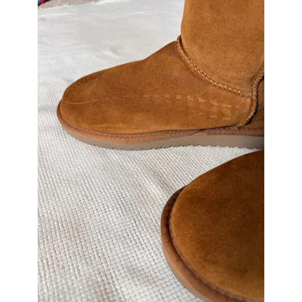 Koolaburra by UGG Short Boot Women's | Chestnut Suede Sherpa Style 1017090W